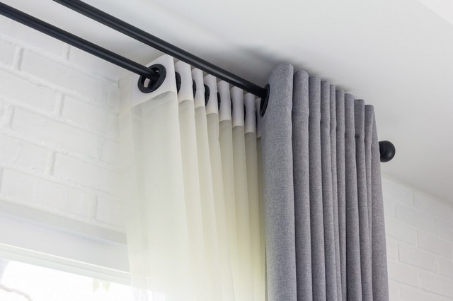 Curtain Fitters Uxbridge, Cowley, UB8